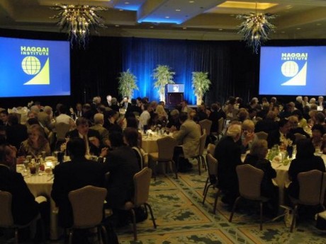 Banquete durante Encontro Anual em Atlanta