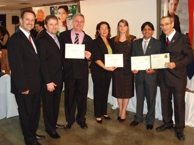 Ebenézer, Orestes, Amarildo, Maria Augusta, Ivonete, João e Sérgio