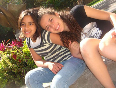 As filhas: Stephanie (12) e Bárbara (15)