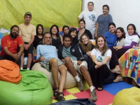 Grupos de convivência, estudo da Palavra e oração da Toca do Estudante