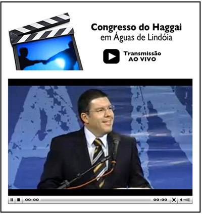 Palestra do pastor Ed René Kivitz, sendo transmitida online