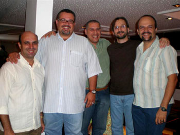 Na ordem: Eduardo, Fernando, Peter, Marcos e Lívio