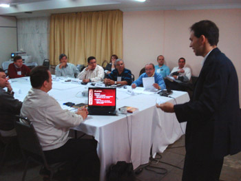 Christian falando ao Conselho do Haggai (Out / 2007)