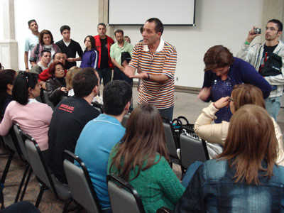 Orientações do pastor logo após a plenária