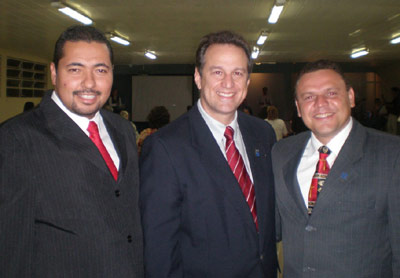 André Barbosa com Ebenézer e David