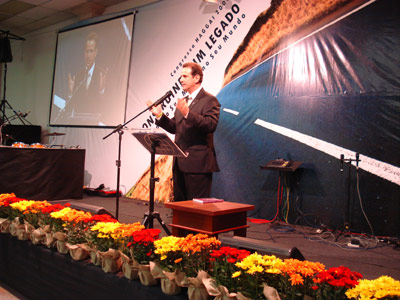 Diretor Executivo - Ebenézer Bittencourt - abrindo o evento