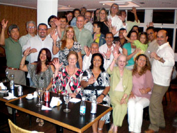 Foto ocifial do grupo participante