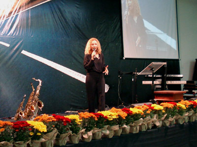 Jeanne Marcarenhas, solista do Congresso