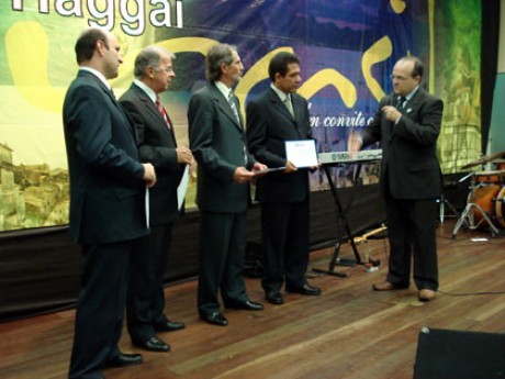 Eduardo Carvalho, Edilanei Gonçalves, Clóvis Martinoff e Jairo Ribeiro - Lívio Renato 
