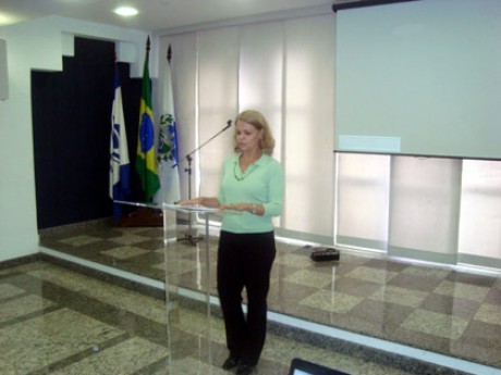 Candidata aprovada: Neiva Alzemann Proença Faria 