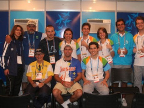 Equipe de coordenação - graduado Alex Dias Ribeiro, sentado à esquerda