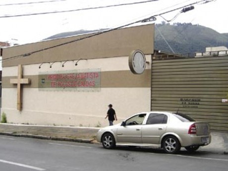 Fachada do novo templo da PIB de Poços de Caldas, MG 